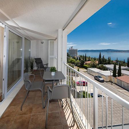 Apartments Casa Bianca Crikvenica Exterior foto
